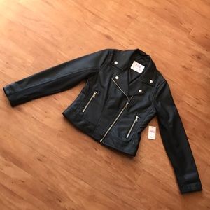 BNWT Size 12 girls faux leather and fabric jacket.
